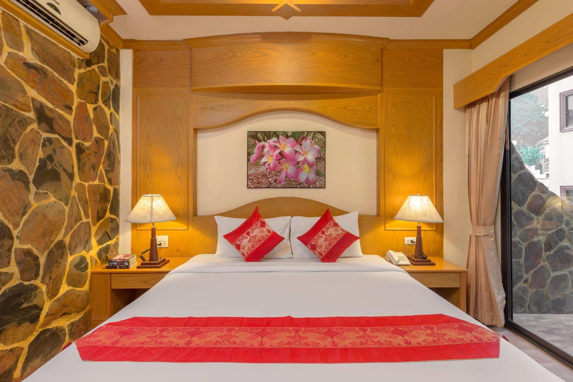 Chang Residence Patong Exterior foto